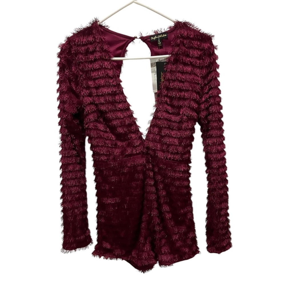 Kaylee Kollection Burgundy Shaggy Fringe Romper Deep V-Neck Open‎ Back Small NWT